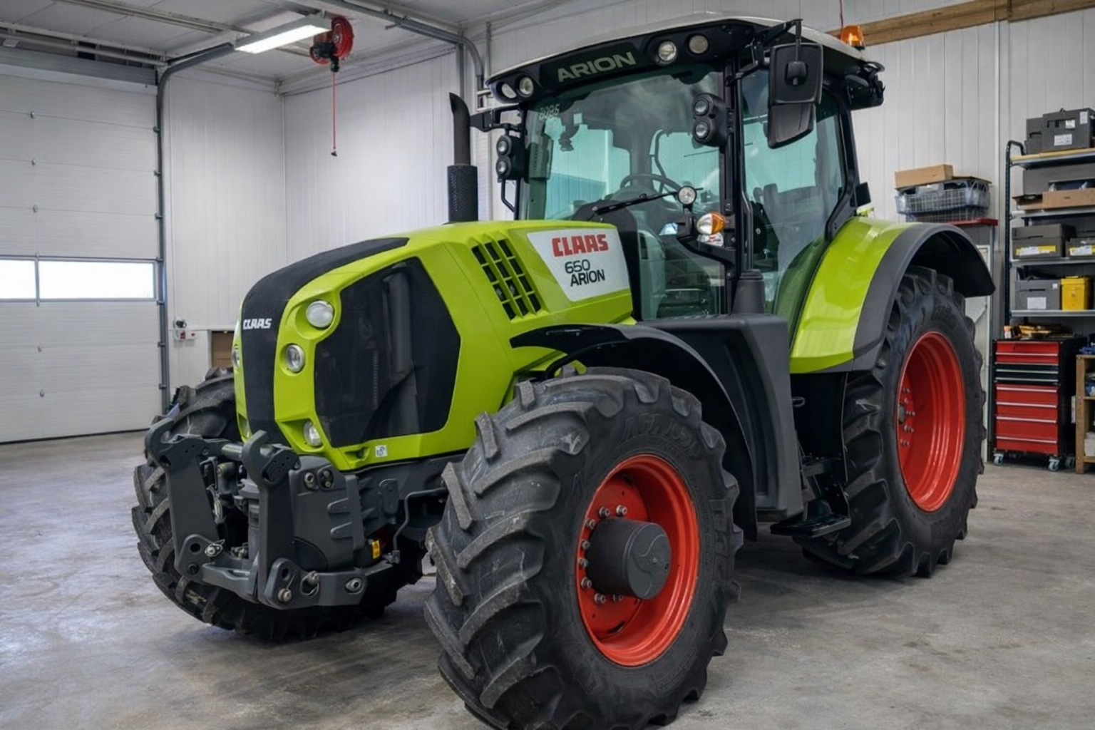 Claas Arion 650
